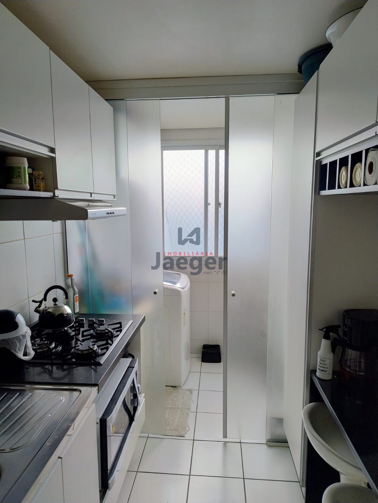 Apartamento à venda com 2 quartos, 45m² - Foto 3