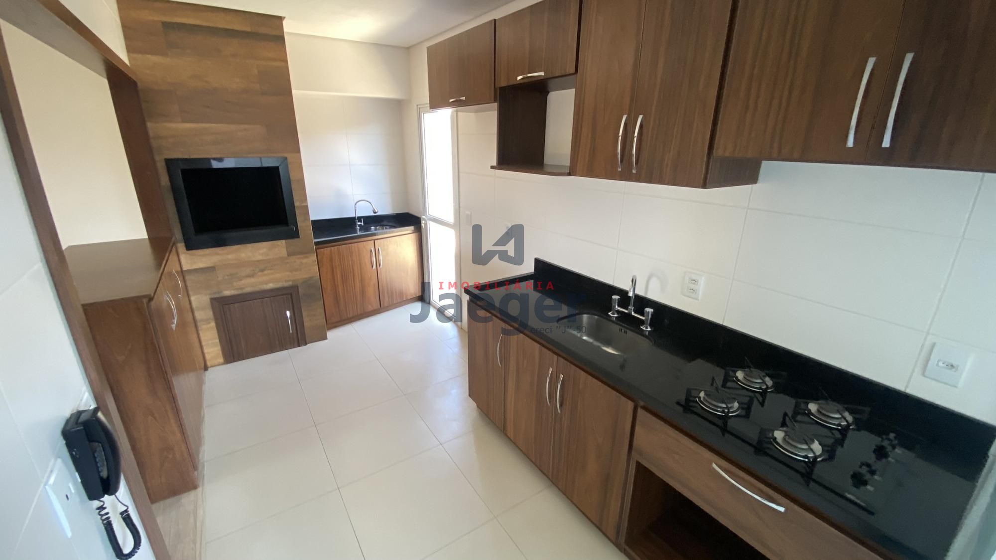 Apartamento à venda com 3 quartos, 176m² - Foto 5