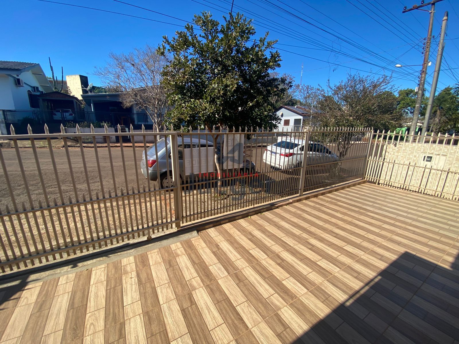 Casa à venda com 3 quartos, 148m² - Foto 2