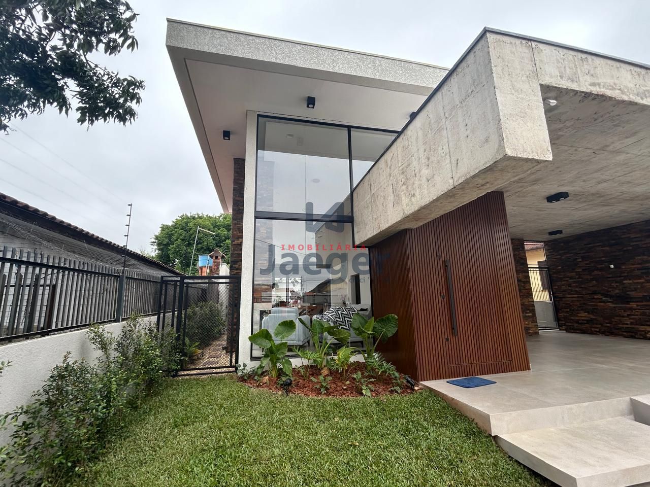 Casa, 3 quartos, 191 m² - Foto 2