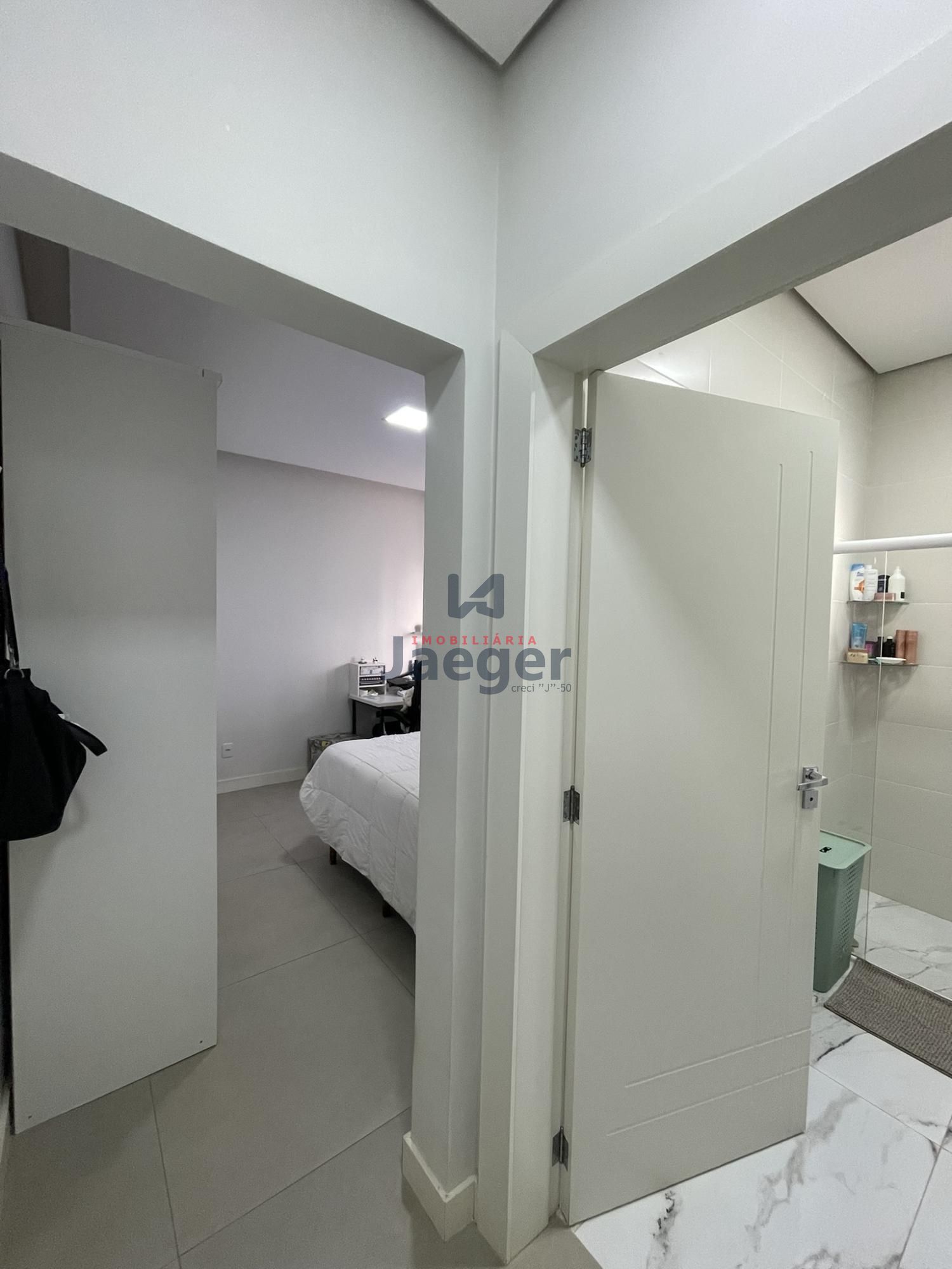 Casa à venda com 3 quartos, 178m² - Foto 15