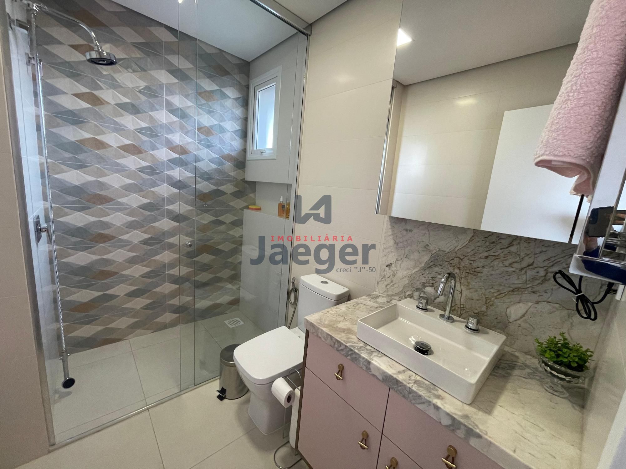 Apartamento à venda com 3 quartos, 267m² - Foto 19