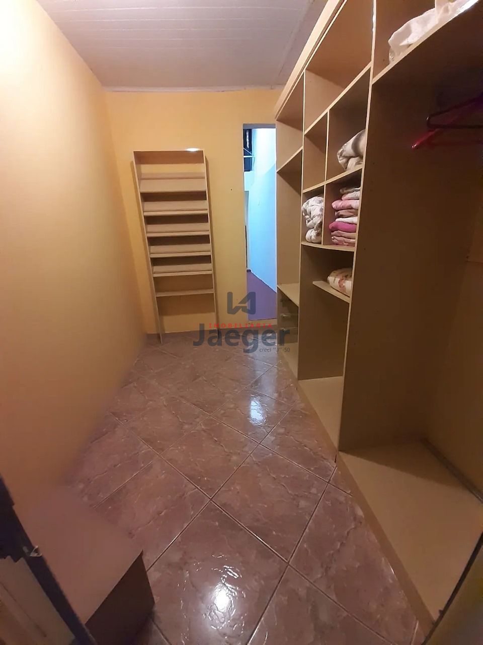 Apartamento à venda com 4 quartos, 230m² - Foto 14