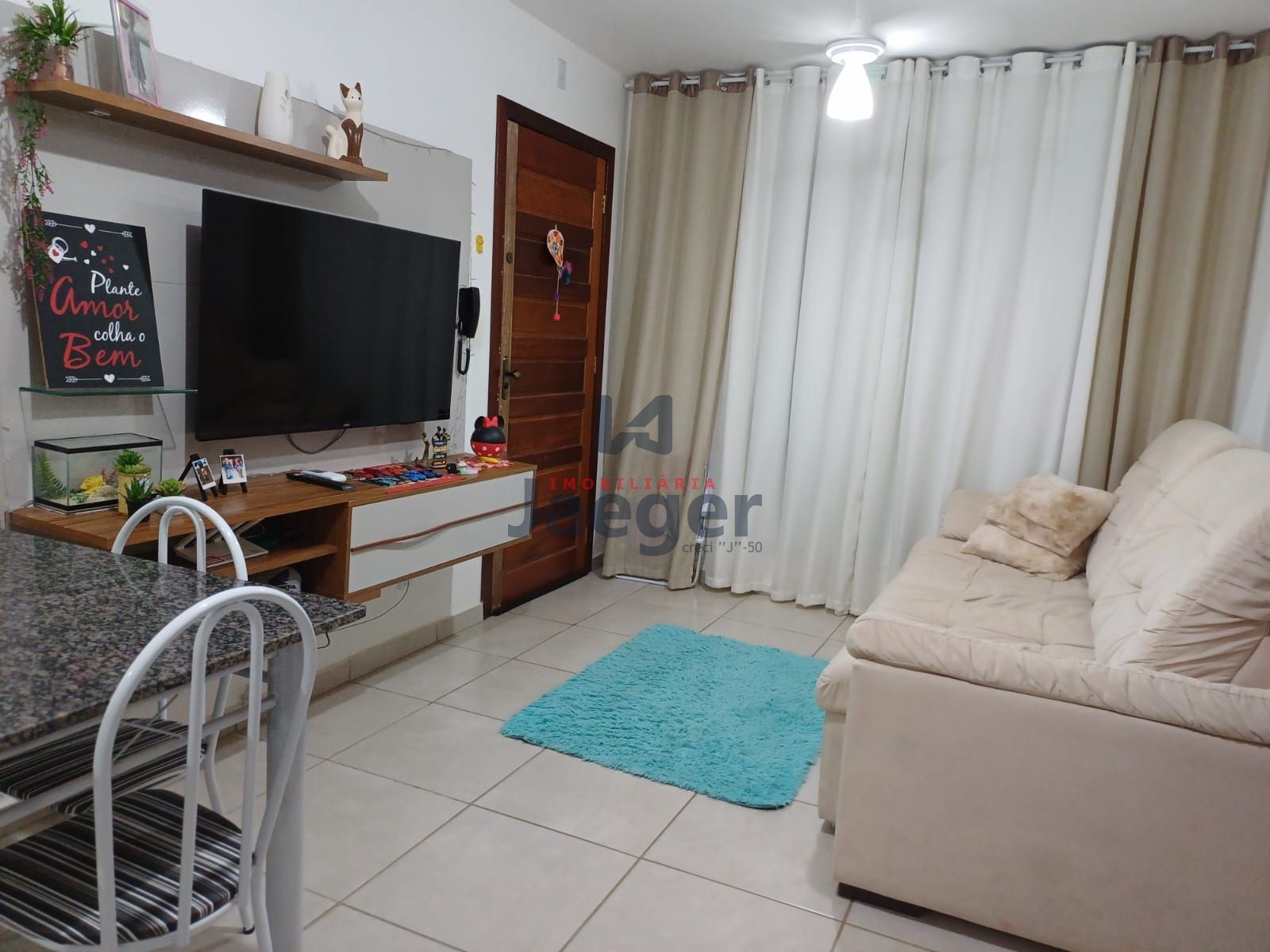 Apartamento à venda com 2 quartos, 45m² - Foto 3