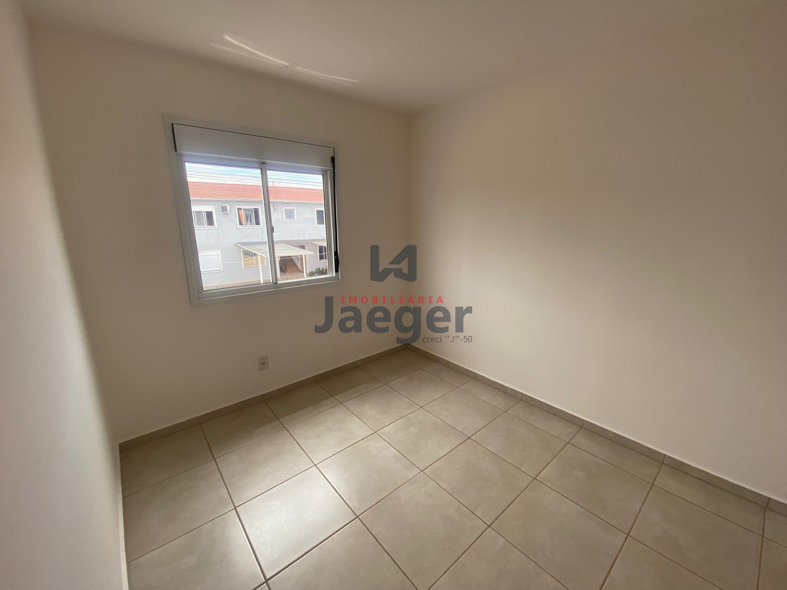 Apartamento para alugar com 2 quartos, 55m² - Foto 5