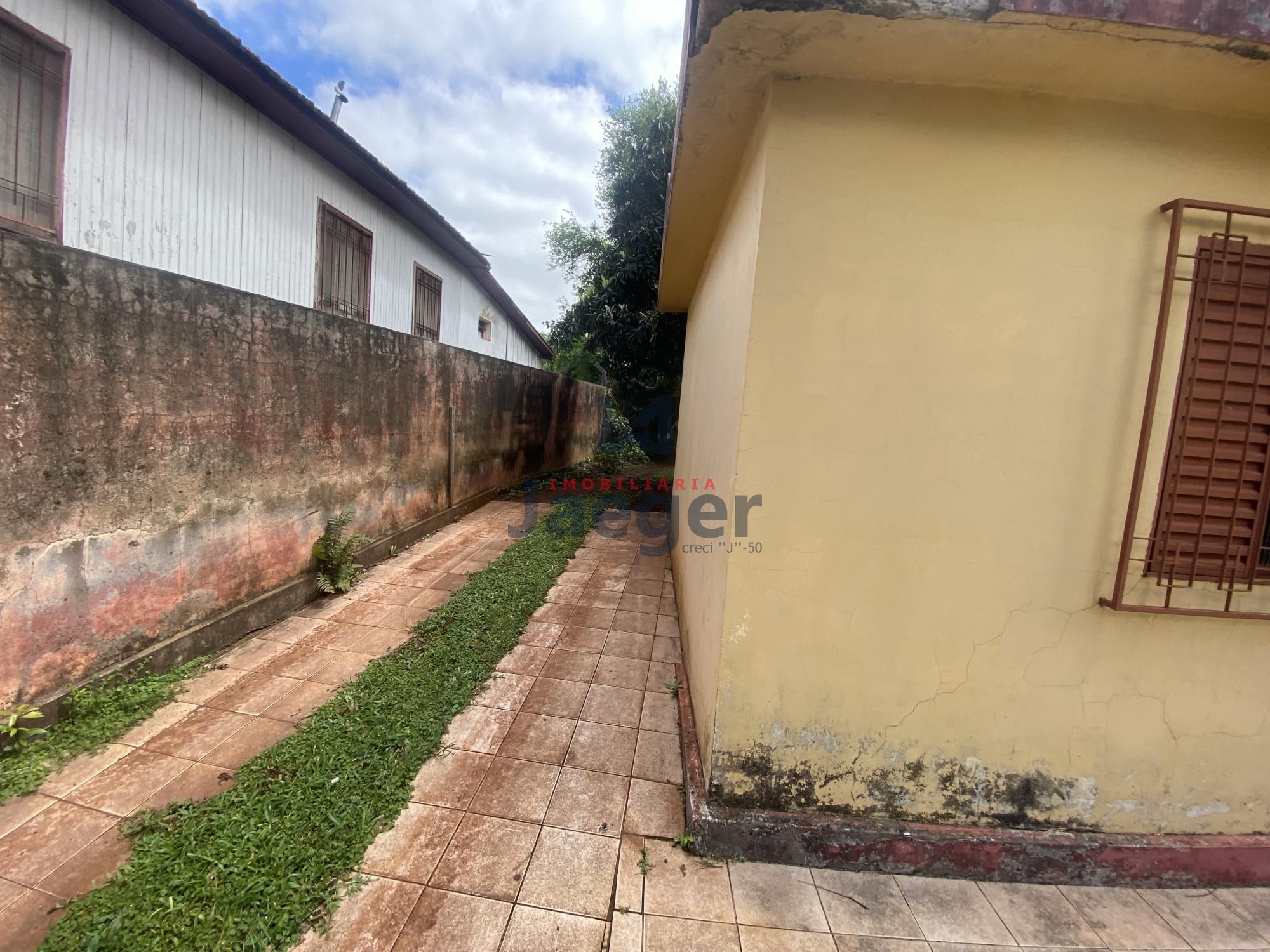 Sobrado à venda com 6 quartos, 252m² - Foto 10