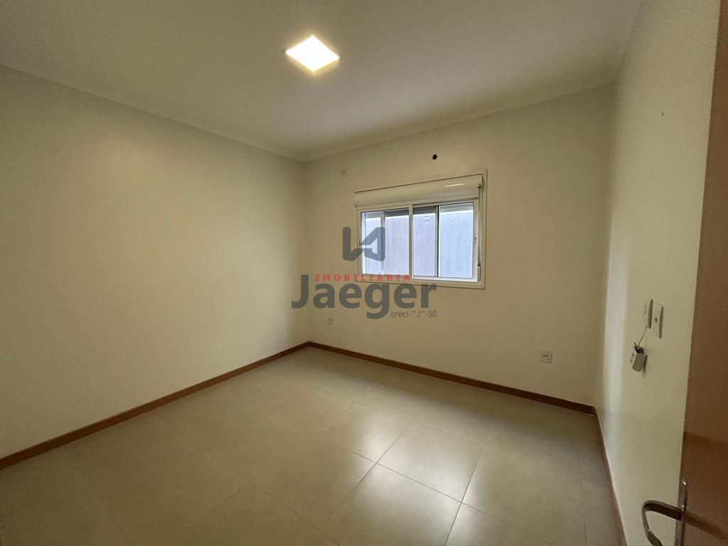 Casa à venda com 3 quartos, 175m² - Foto 13