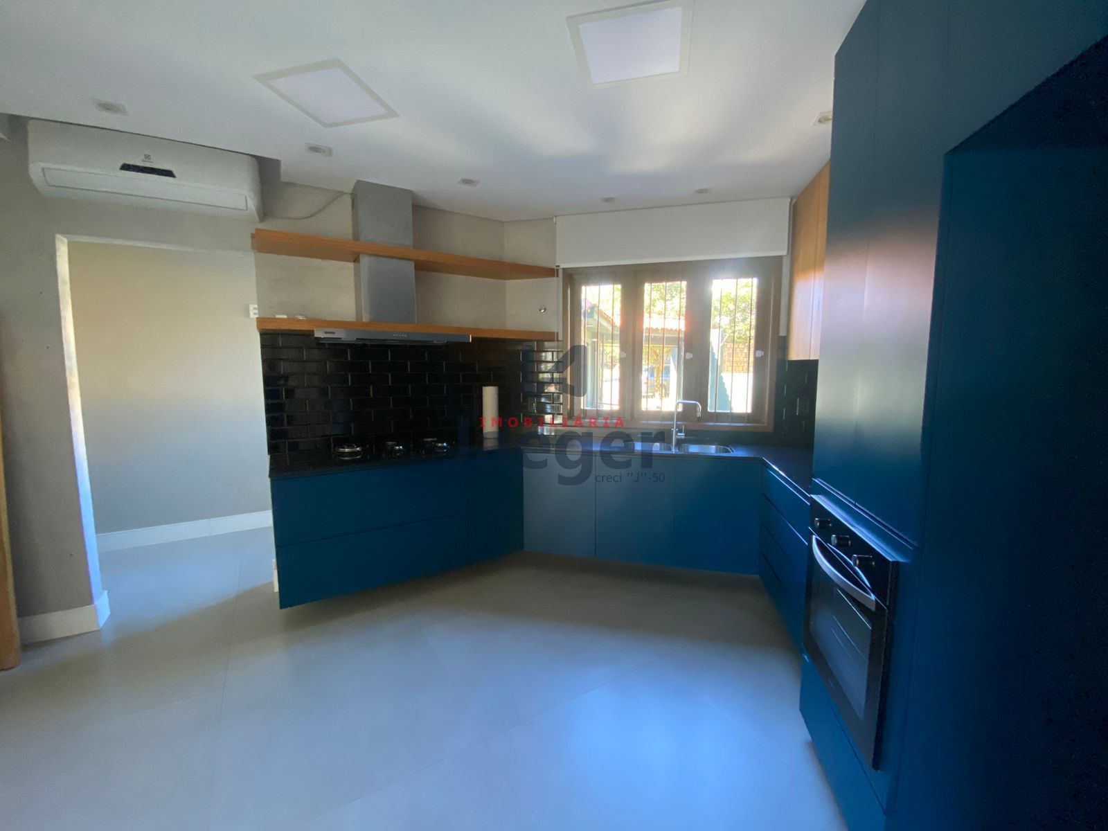 Apartamento à venda e aluguel com 3 quartos, 126m² - Foto 6