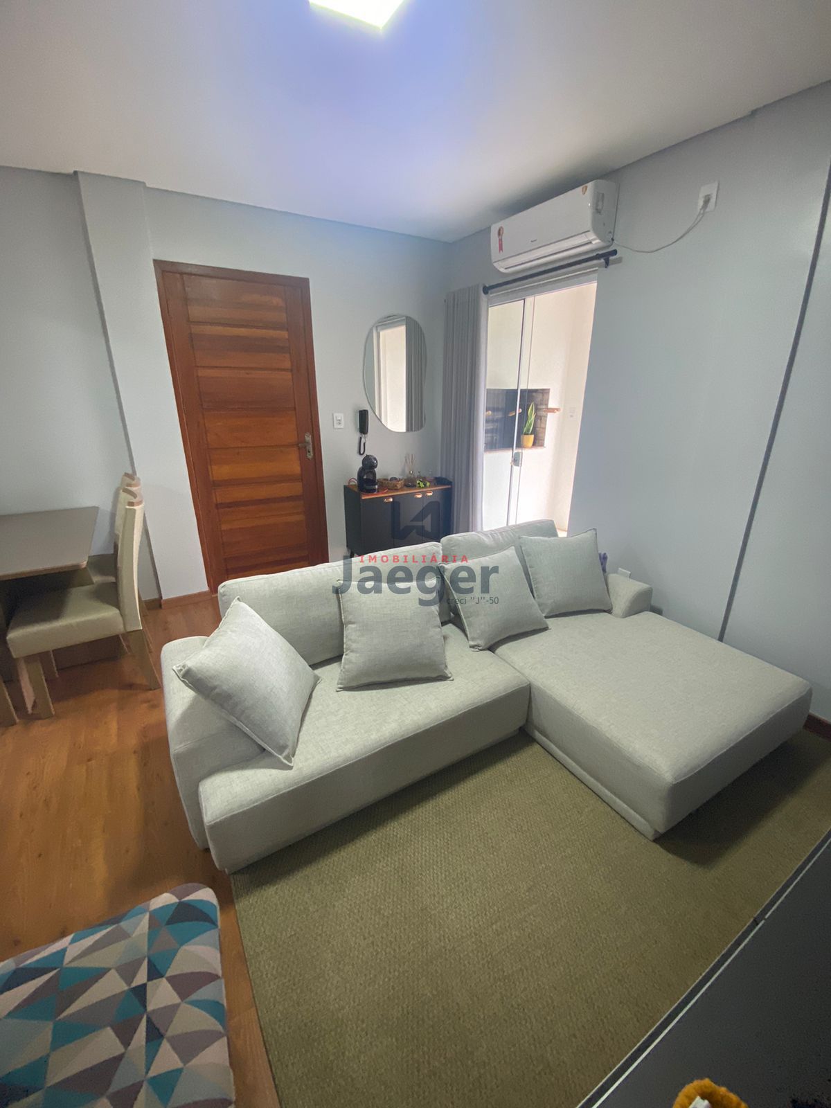 Apartamento à venda com 2 quartos, 69m² - Foto 3