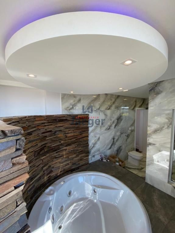 Casa à venda e aluguel com 4 quartos, 744m² - Foto 20
