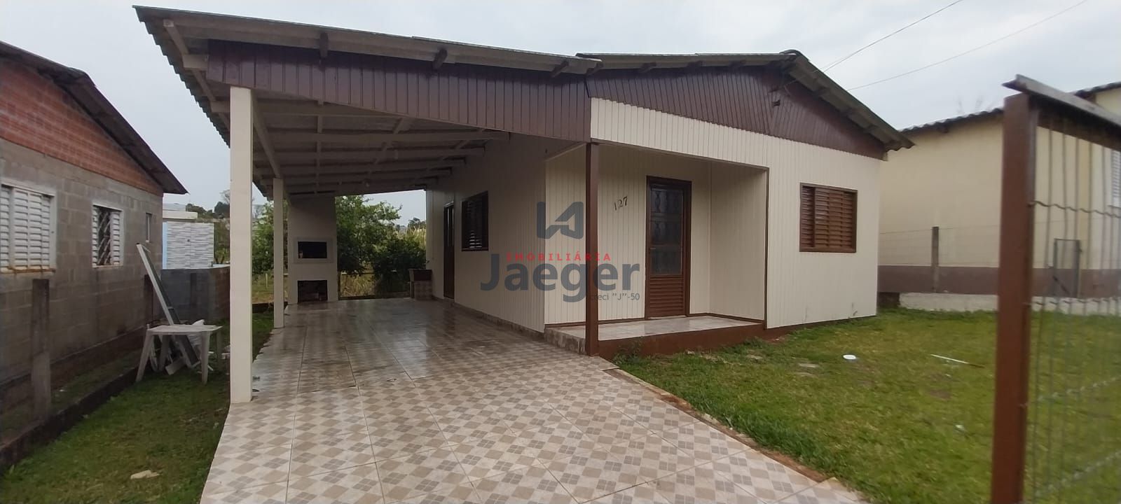 Casa à venda com 2 quartos, 78m² - Foto 2