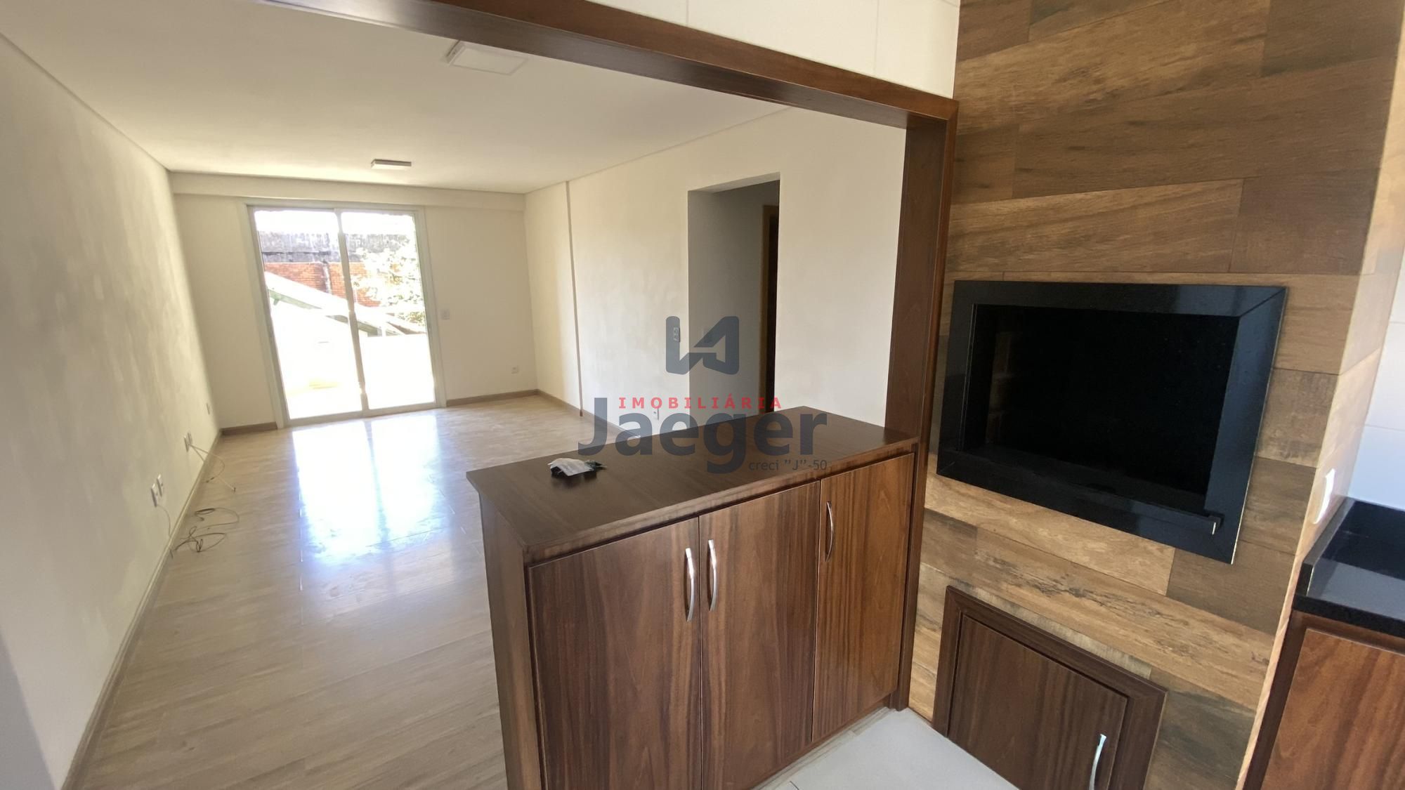 Apartamento à venda com 3 quartos, 176m² - Foto 4