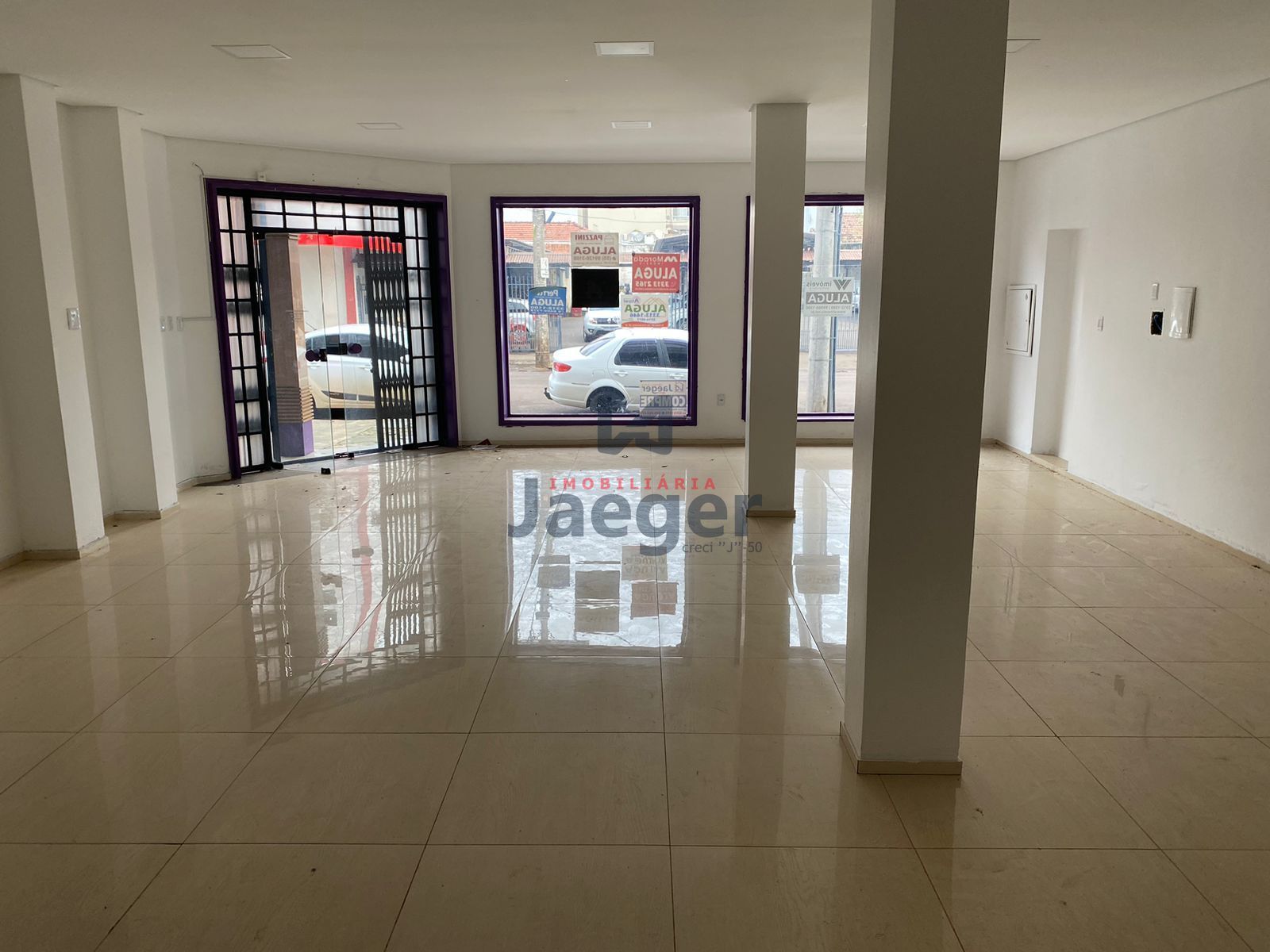 Conjunto Comercial-Sala à venda e aluguel com 1 quarto, 169m² - Foto 2