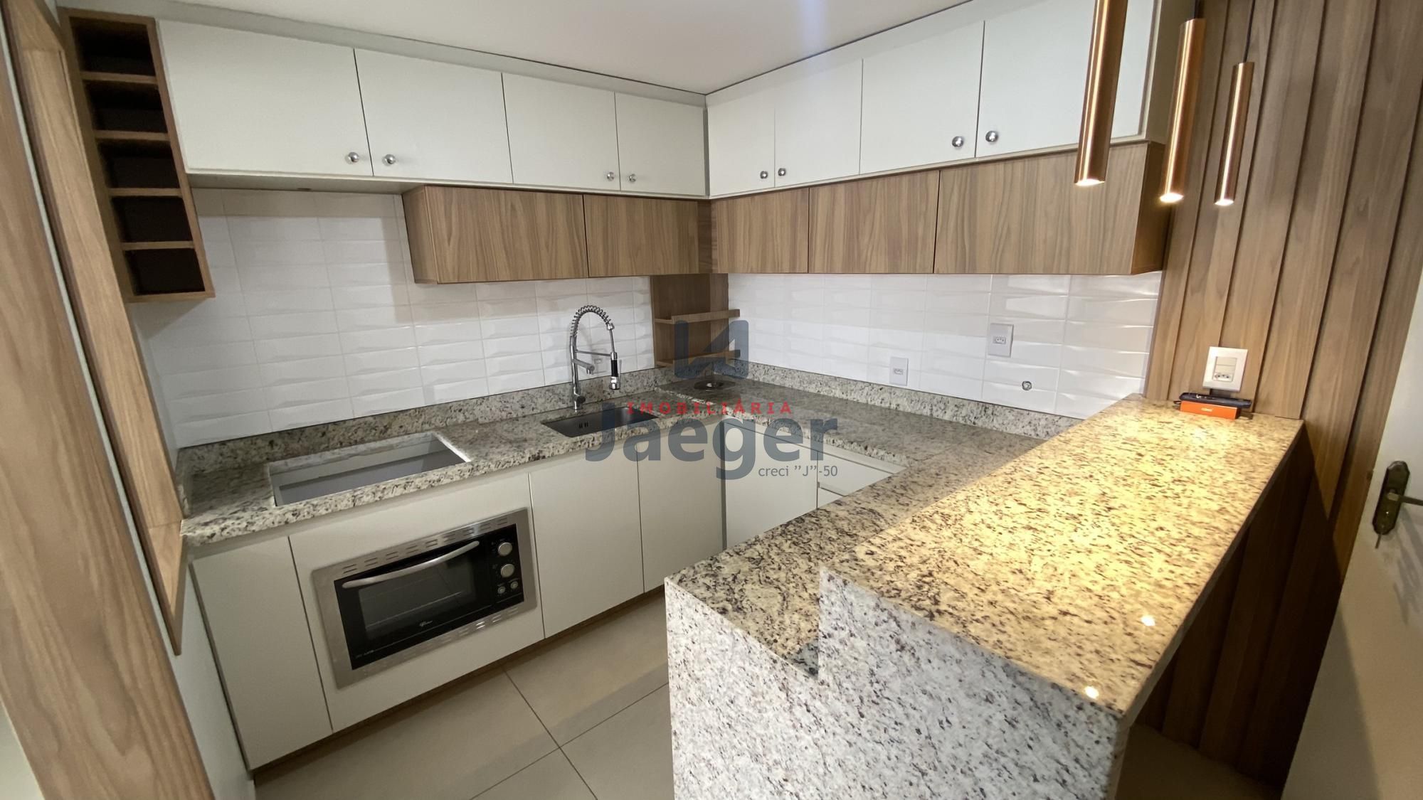 Apartamento à venda com 3 quartos, 124m² - Foto 6