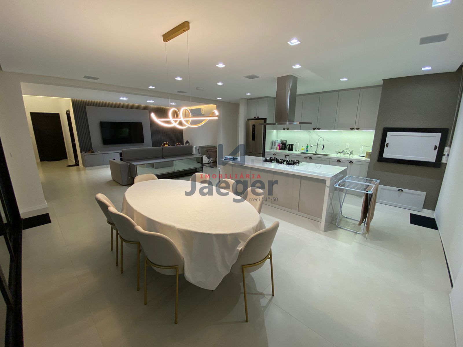 Casa, 3 quartos, 261 m² - Foto 6