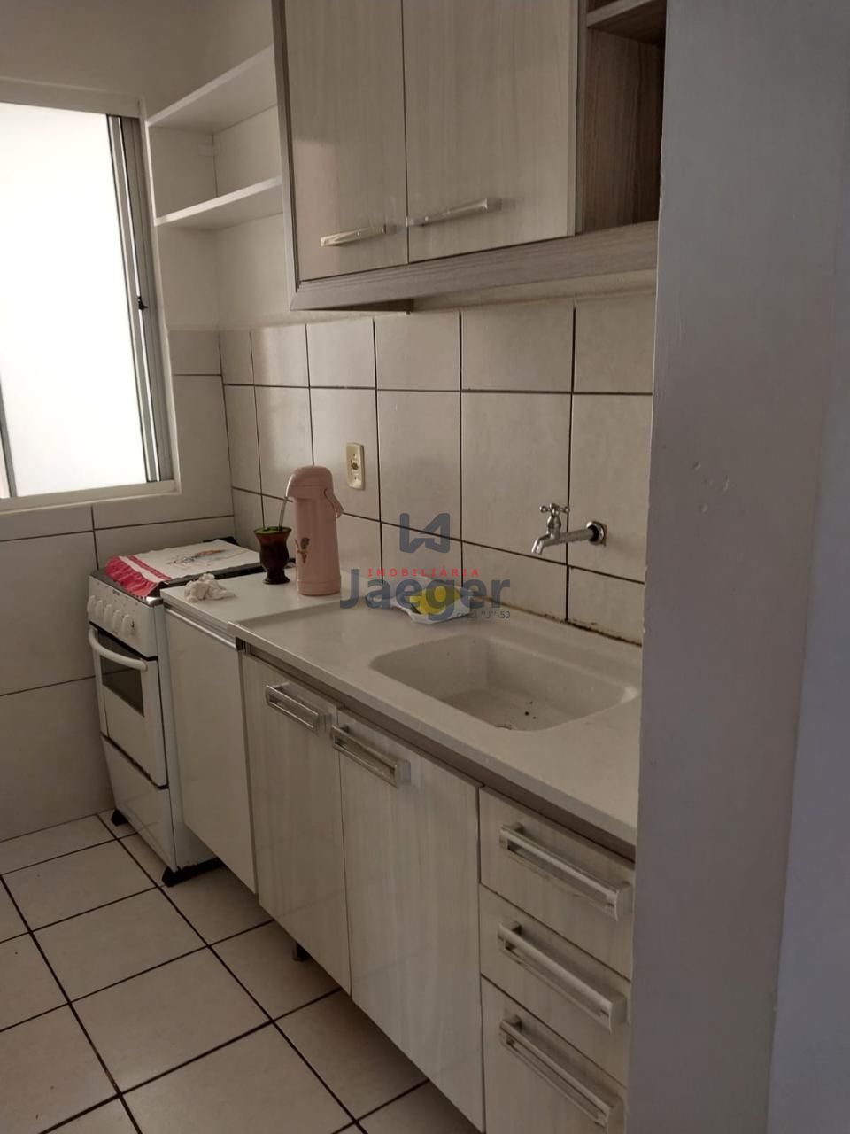 Apartamento à venda com 2 quartos, 42m² - Foto 4