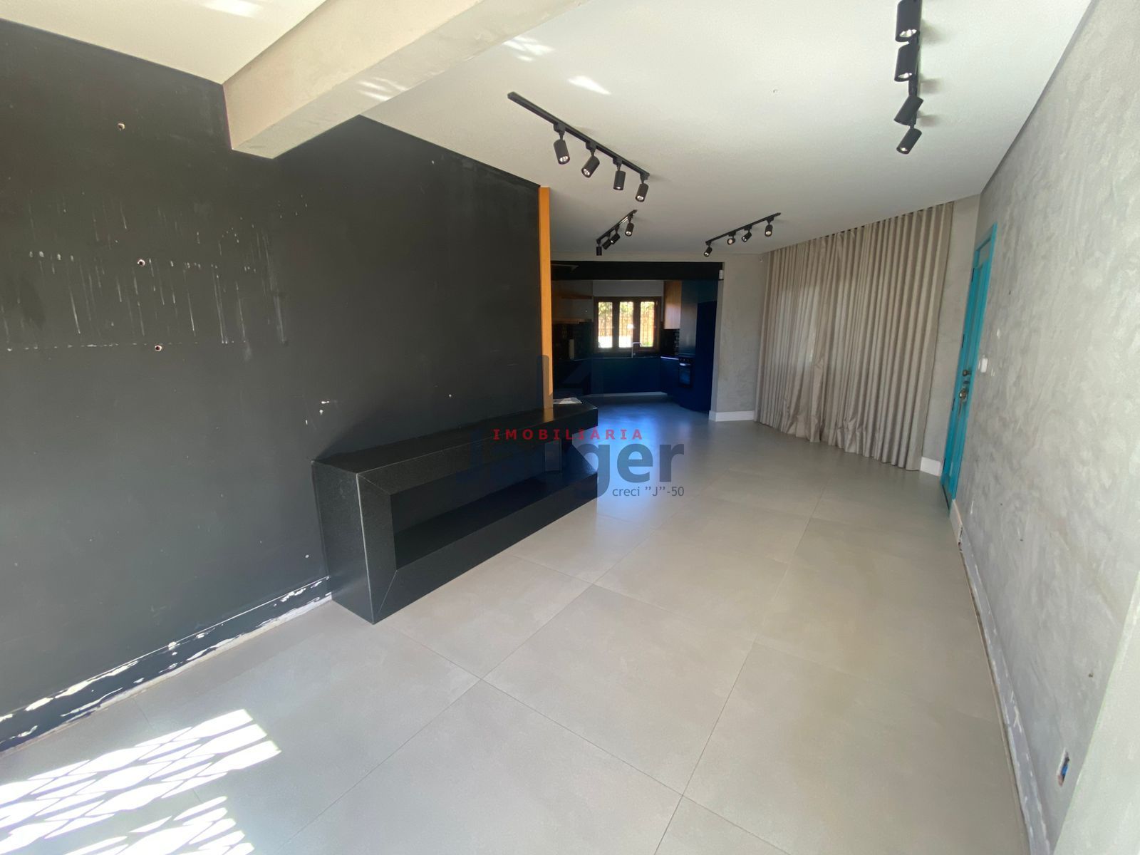 Apartamento à venda e aluguel com 3 quartos, 126m² - Foto 4