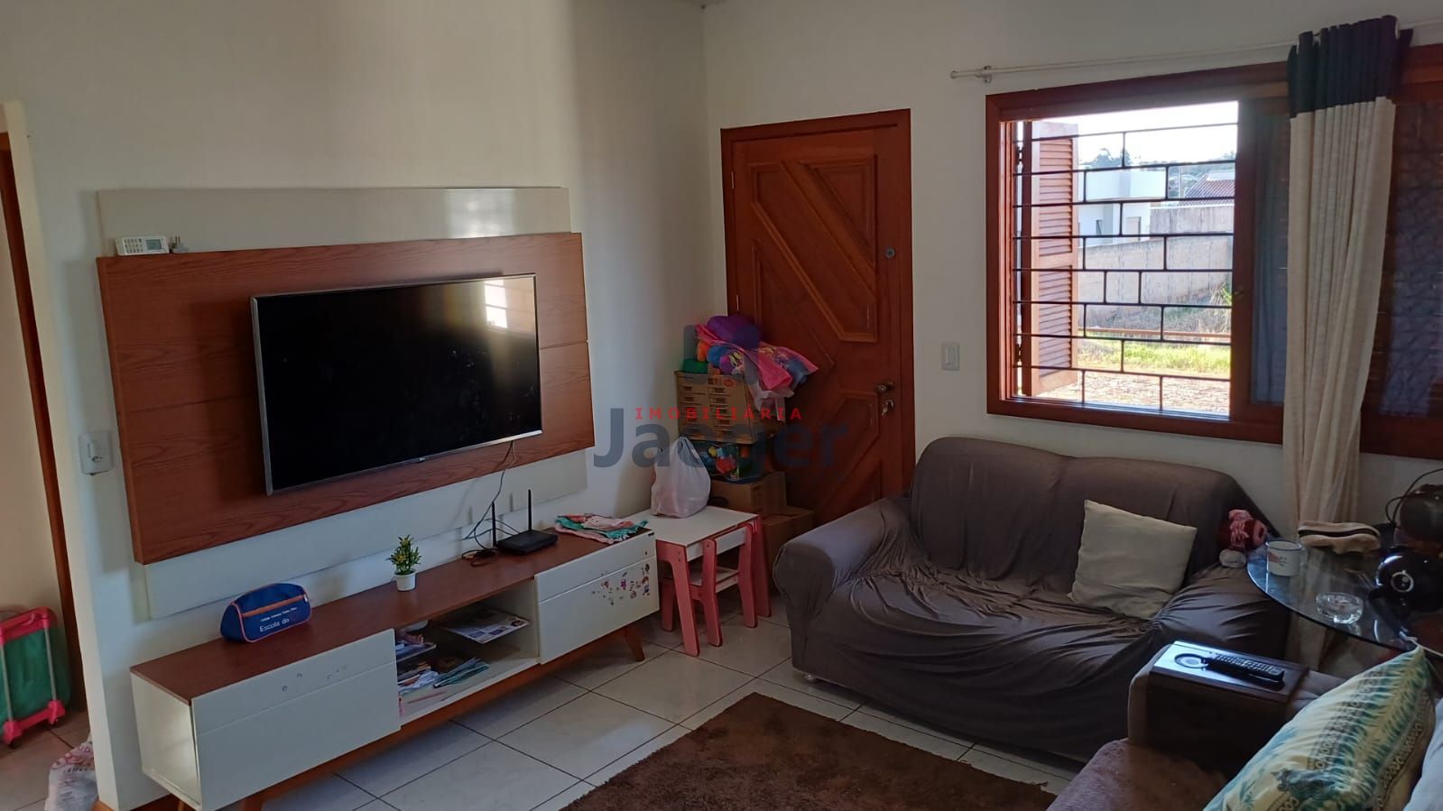 Casa à venda com 2 quartos, 70m² - Foto 4