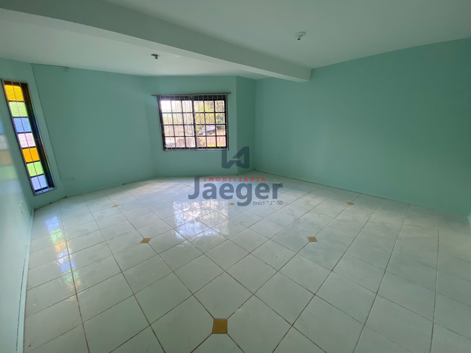 Apartamento à venda e aluguel com 3 quartos, 109m² - Foto 1