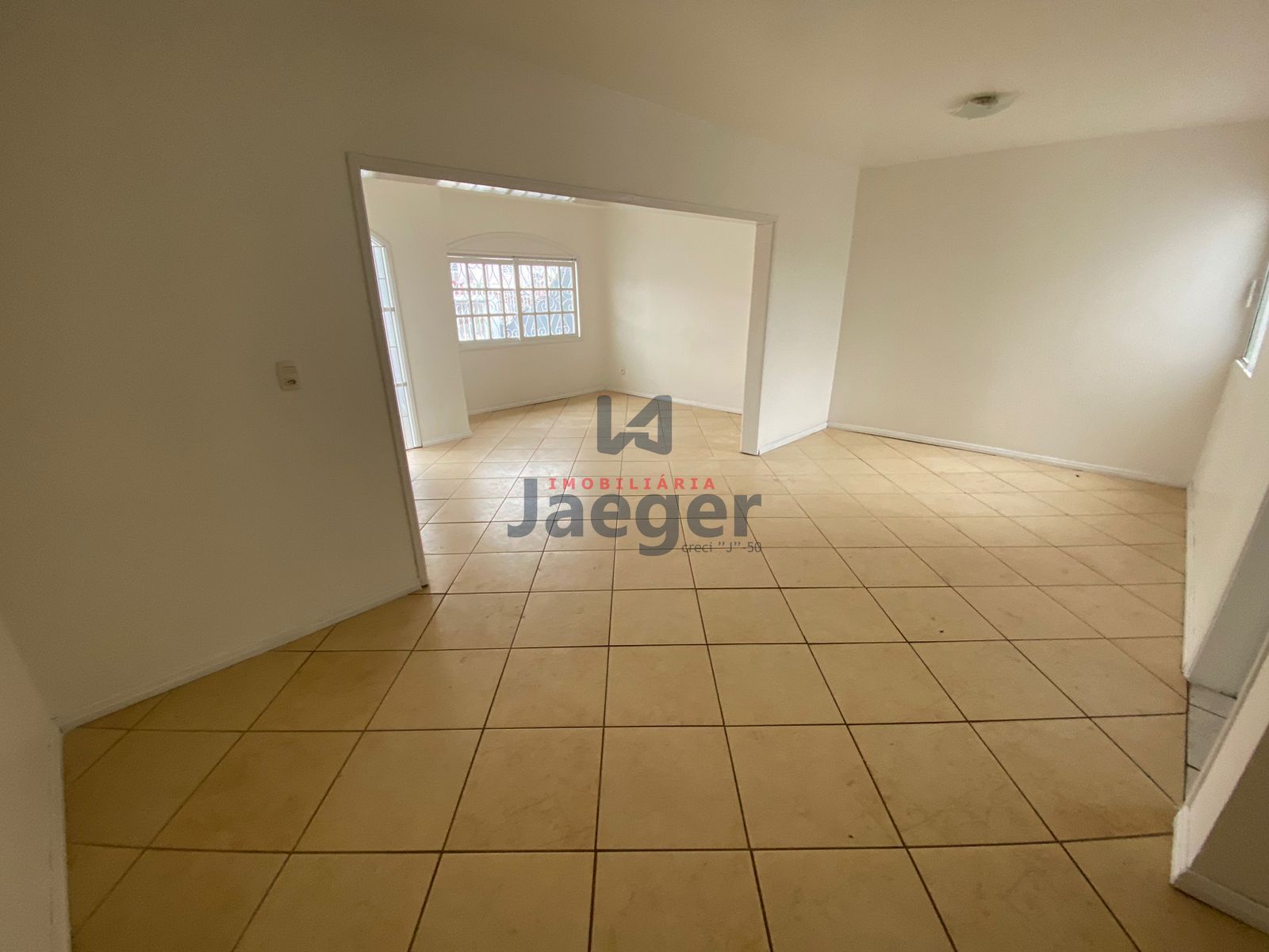 Casa à venda com 3 quartos, 190m² - Foto 7