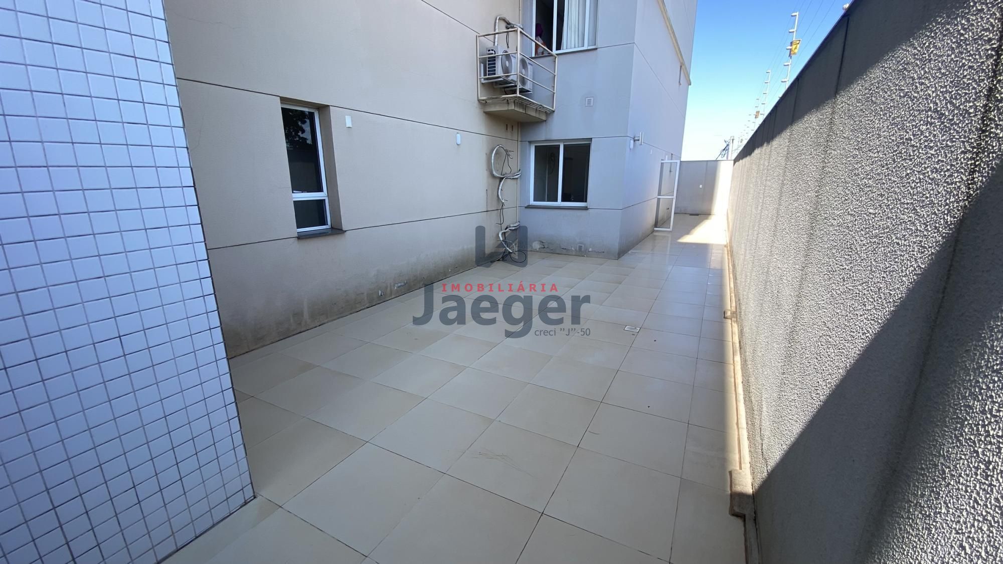 Apartamento à venda com 3 quartos, 176m² - Foto 8