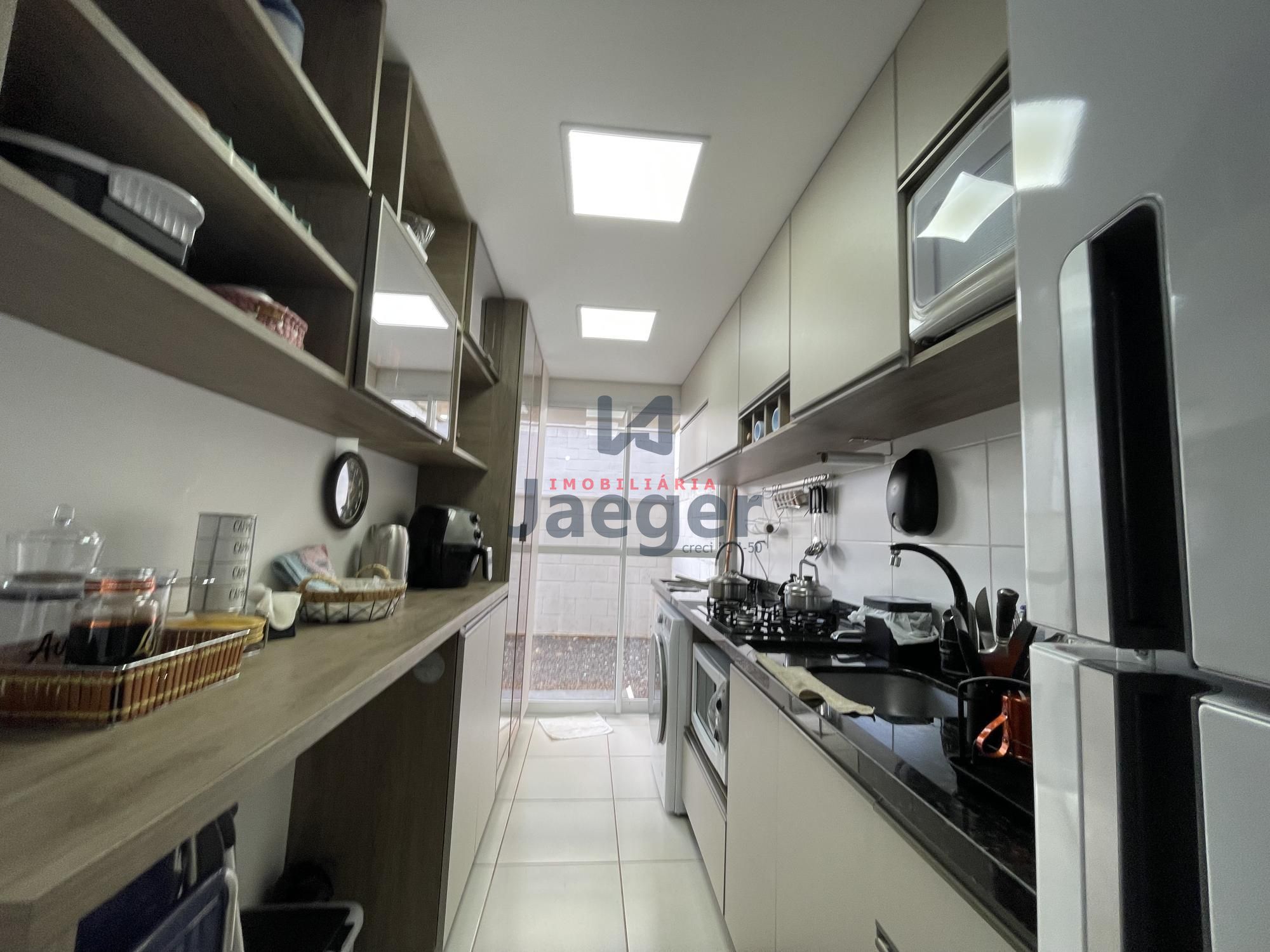 Apartamento à venda com 2 quartos, 55m² - Foto 5