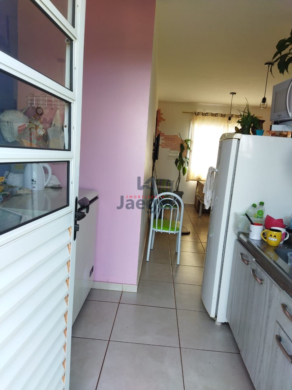 Apartamento à venda com 2 quartos, 45m² - Foto 3