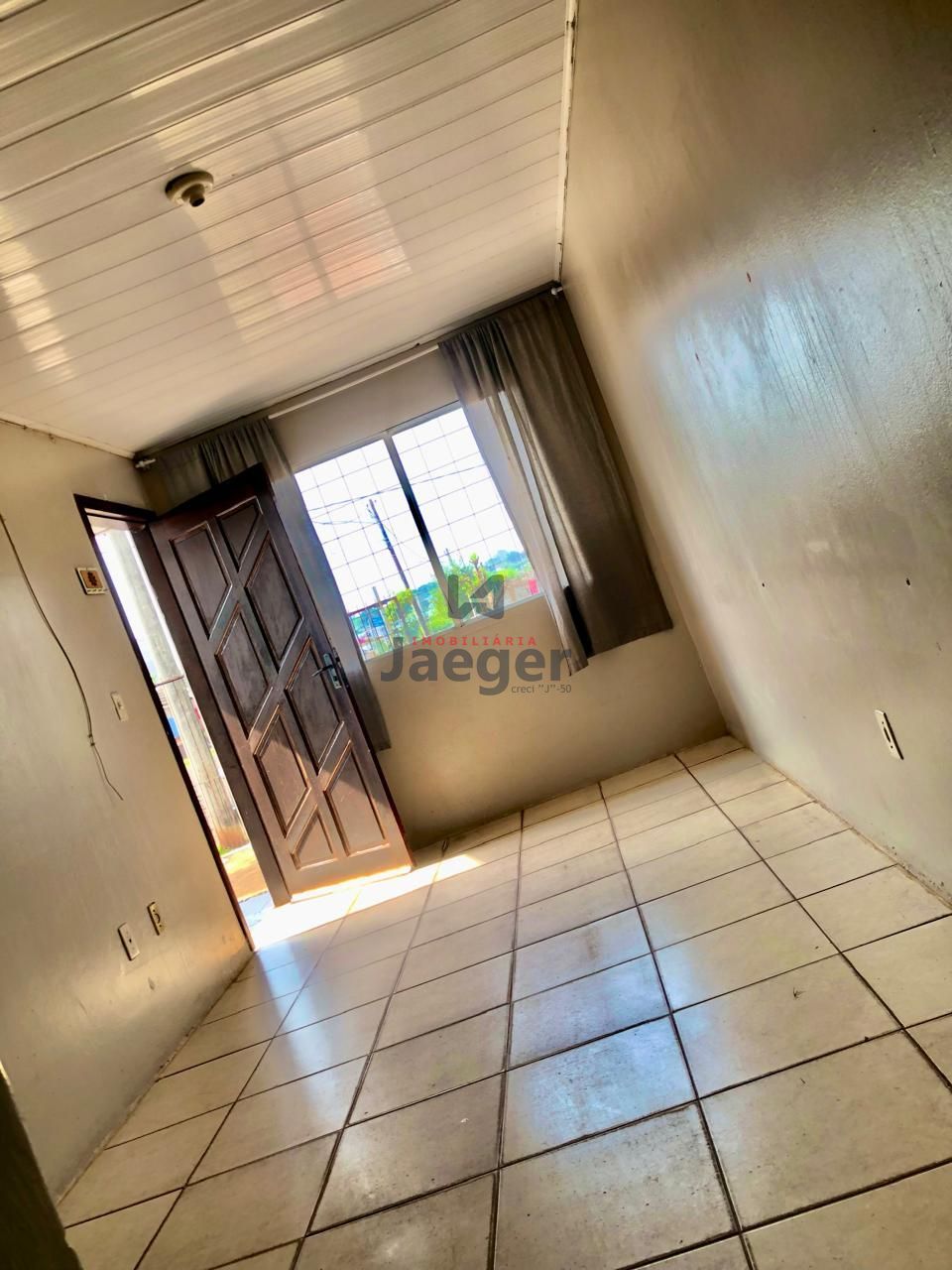 Casa à venda com 2 quartos, 65m² - Foto 4