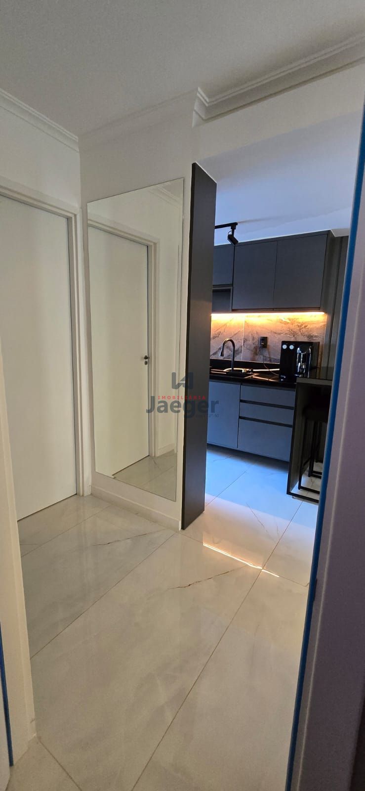 Apartamento à venda com 2 quartos, 55m² - Foto 10