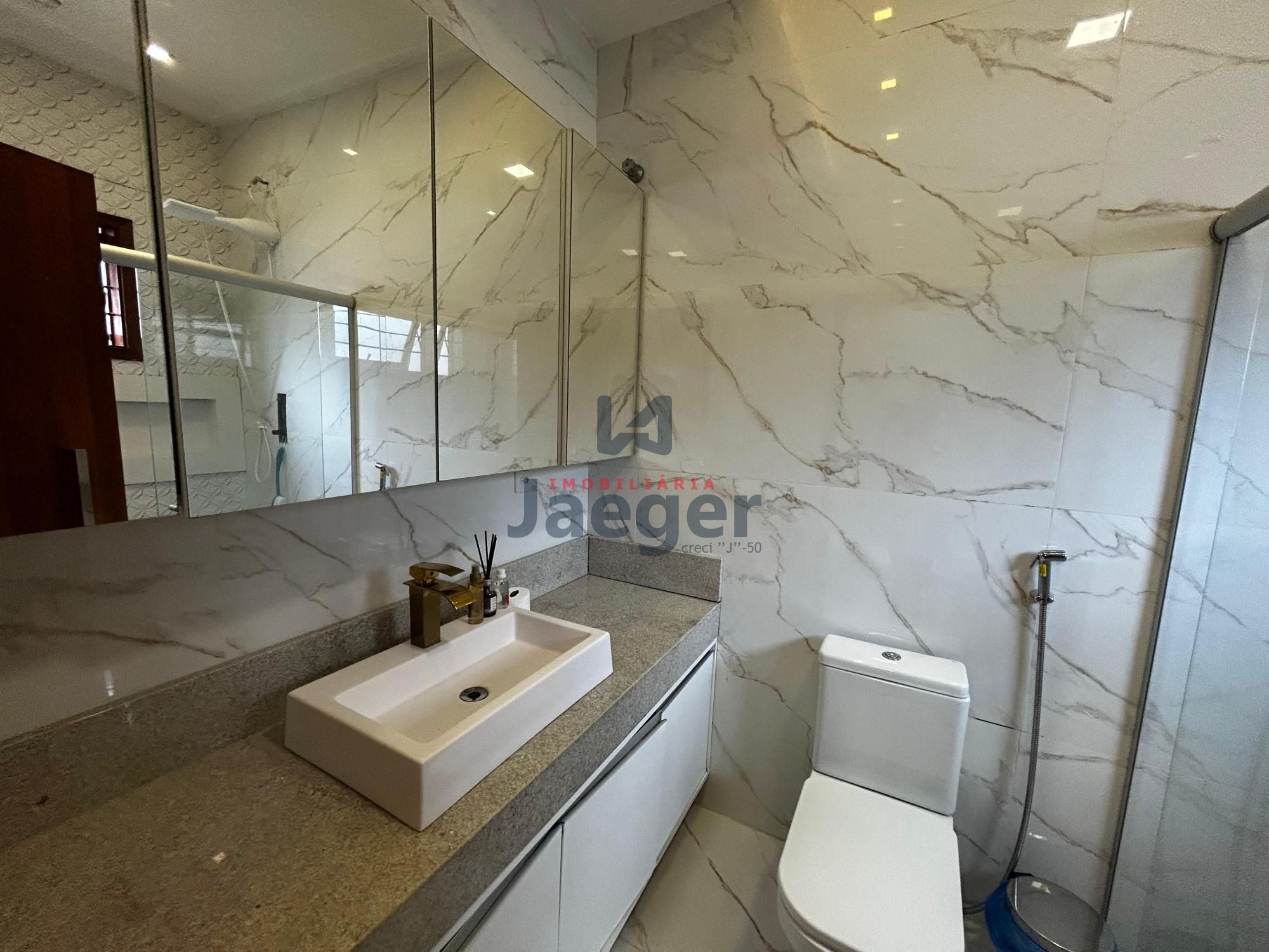 Casa, 4 quartos, 308 m² - Foto 37