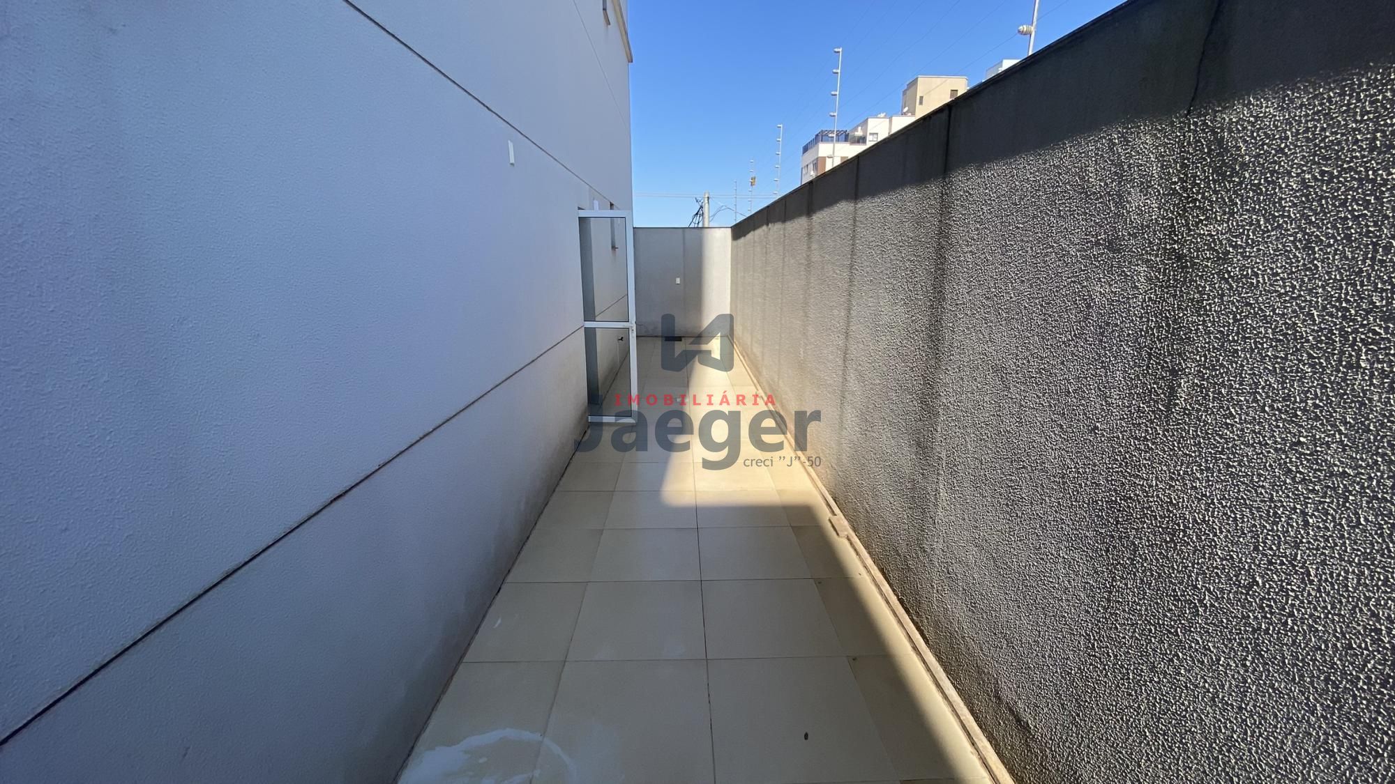 Apartamento à venda com 3 quartos, 176m² - Foto 7