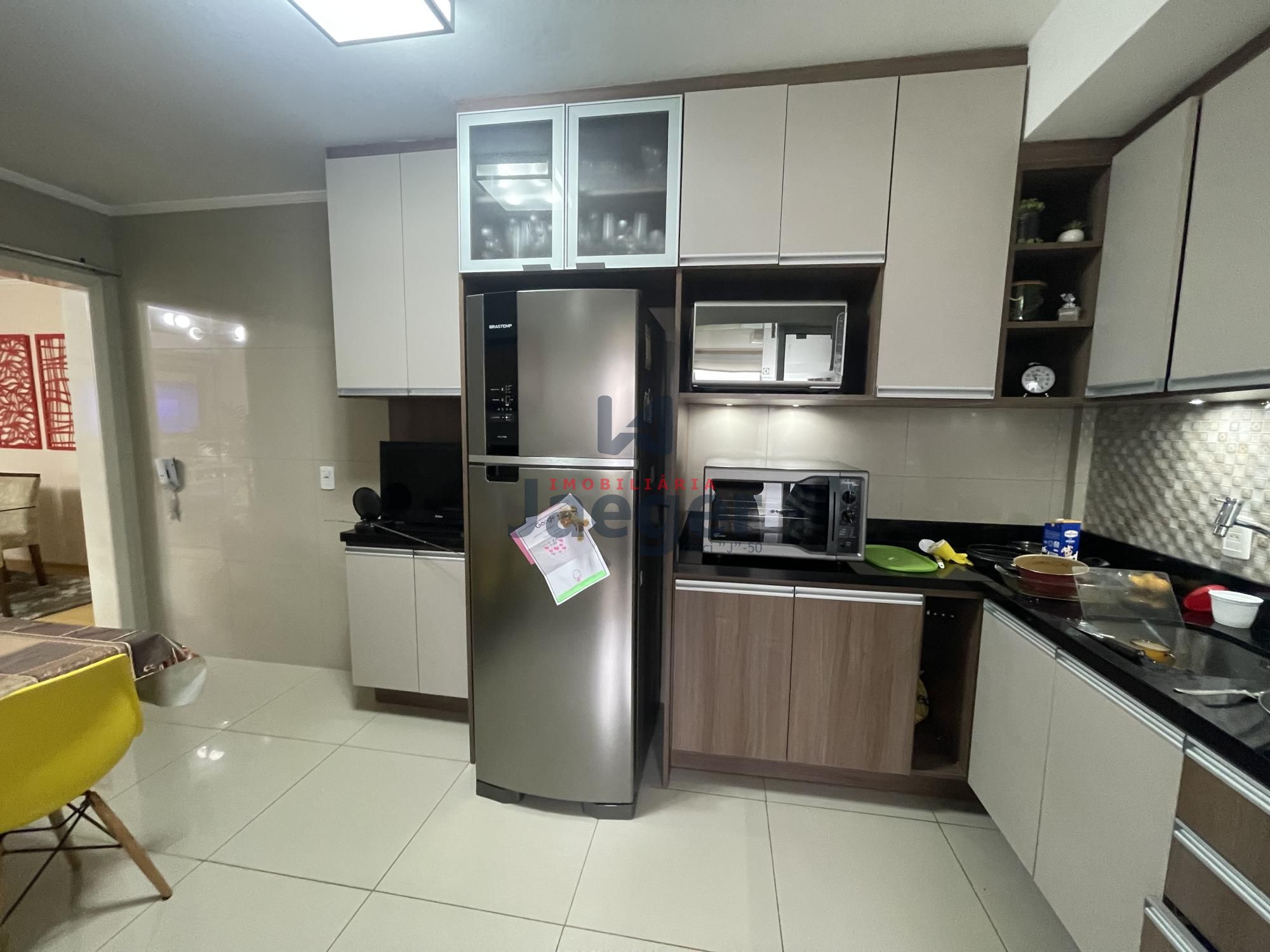 Apartamento à venda com 3 quartos, 124m² - Foto 5