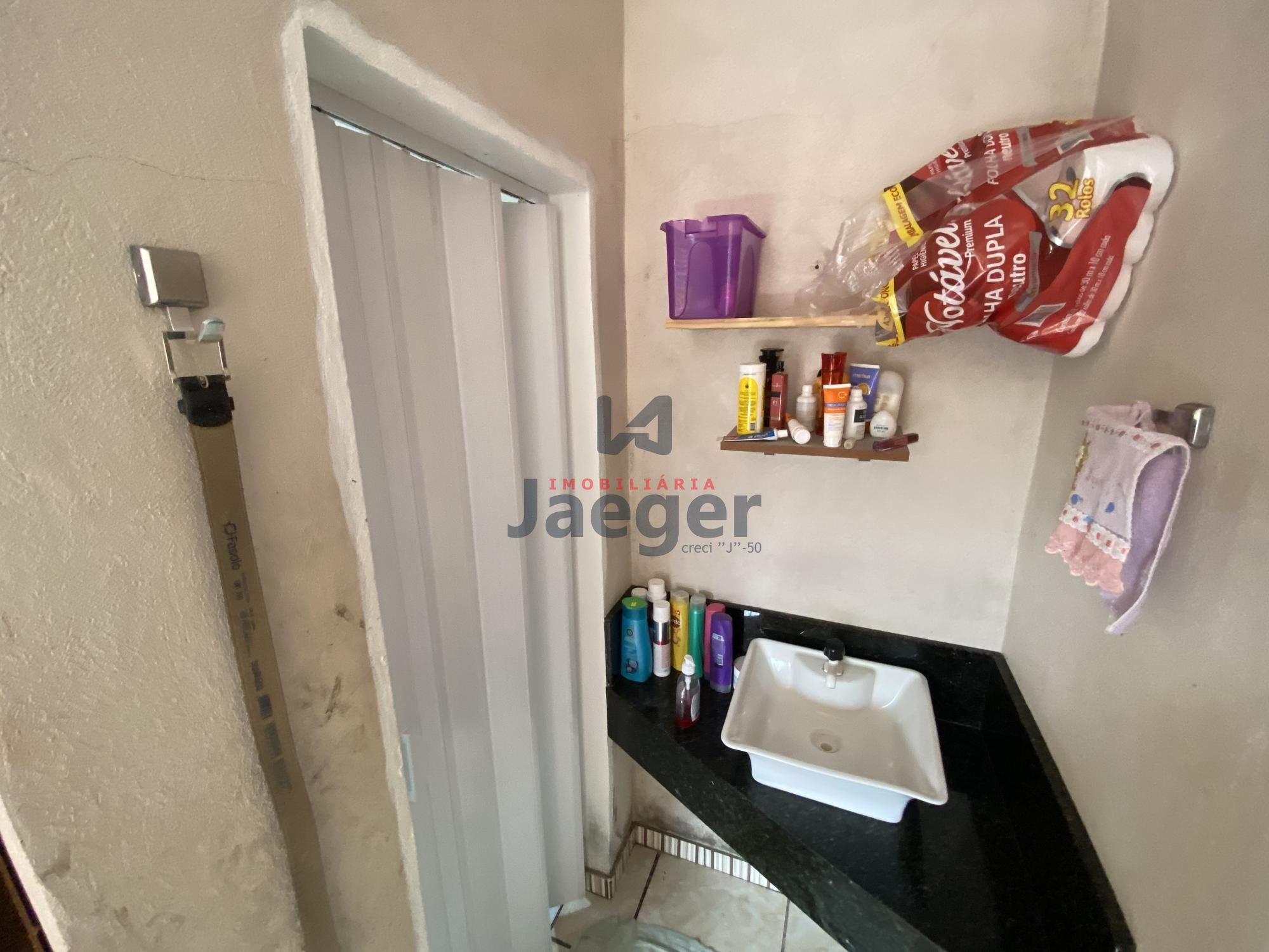 Casa à venda com 5 quartos, 180m² - Foto 13