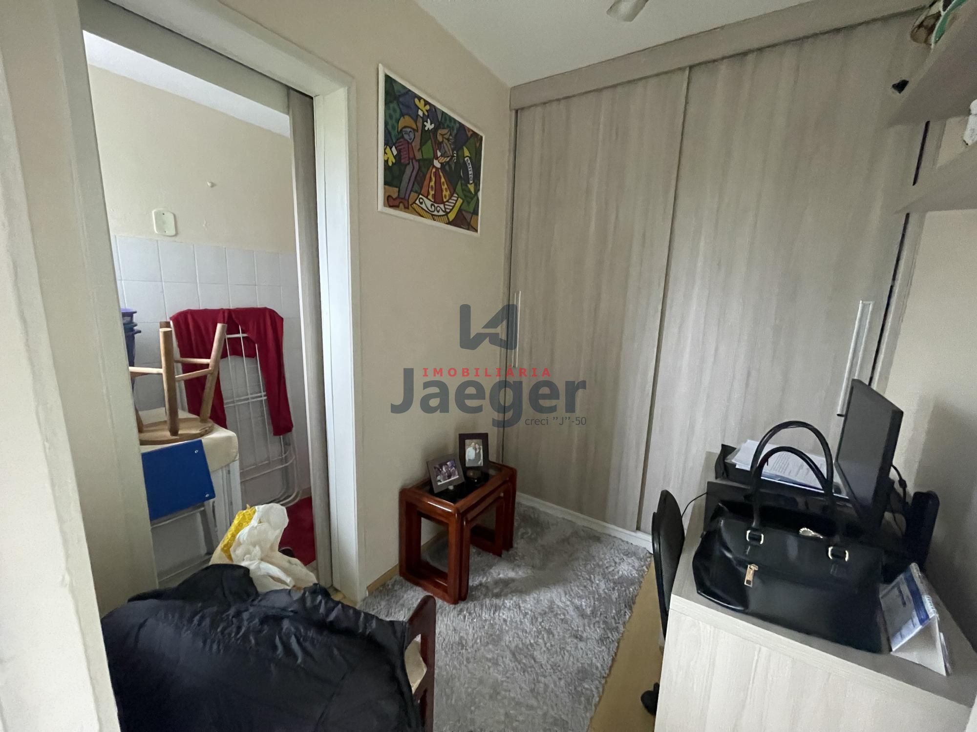 Apartamento à venda com 3 quartos, 124m² - Foto 9