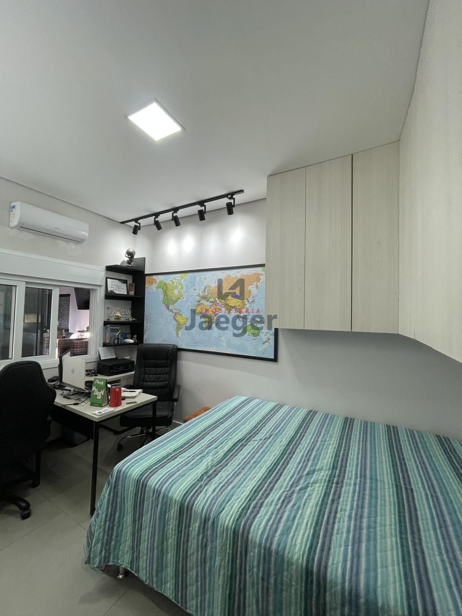 Casa à venda com 3 quartos, 178m² - Foto 13