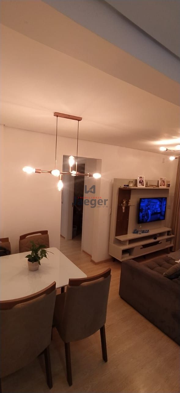 Apartamento à venda com 2 quartos, 53m² - Foto 1