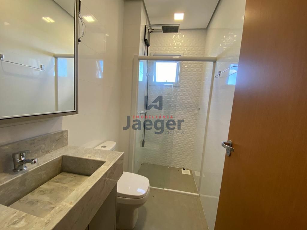 Apartamento para alugar com 2 quartos, 74m² - Foto 8