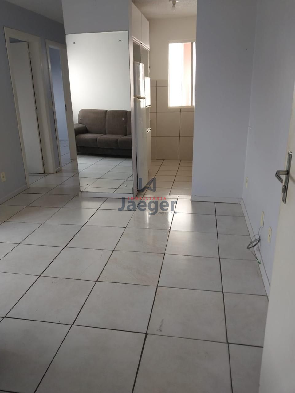 Apartamento à venda com 2 quartos, 42m² - Foto 8