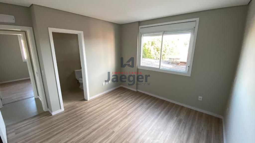 Apartamento à venda com 3 quartos, 100m² - Foto 4