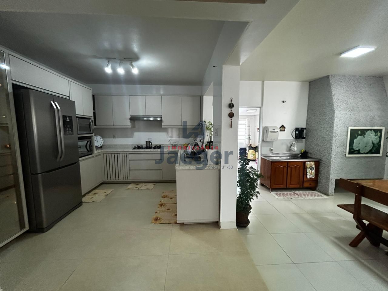Casa, 3 quartos, 247 m² - Foto 4