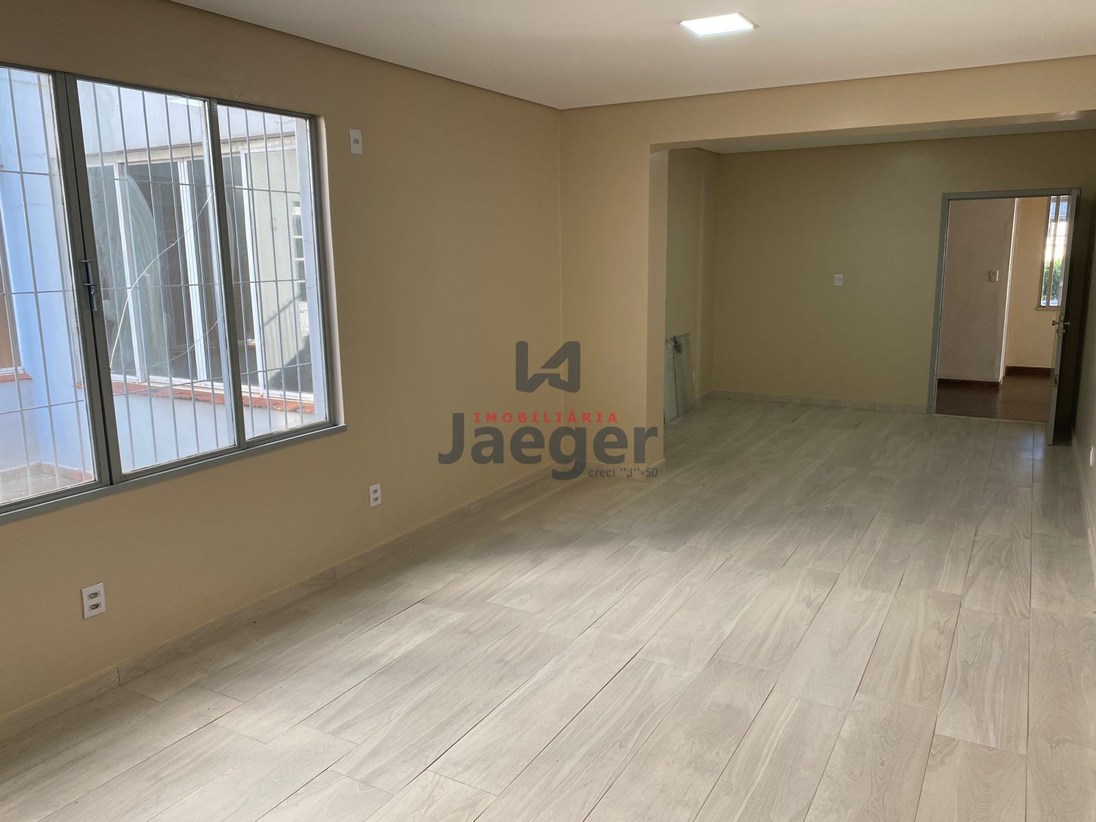 Conjunto Comercial-Sala à venda e aluguel com 1 quarto, 50m² - Foto 5