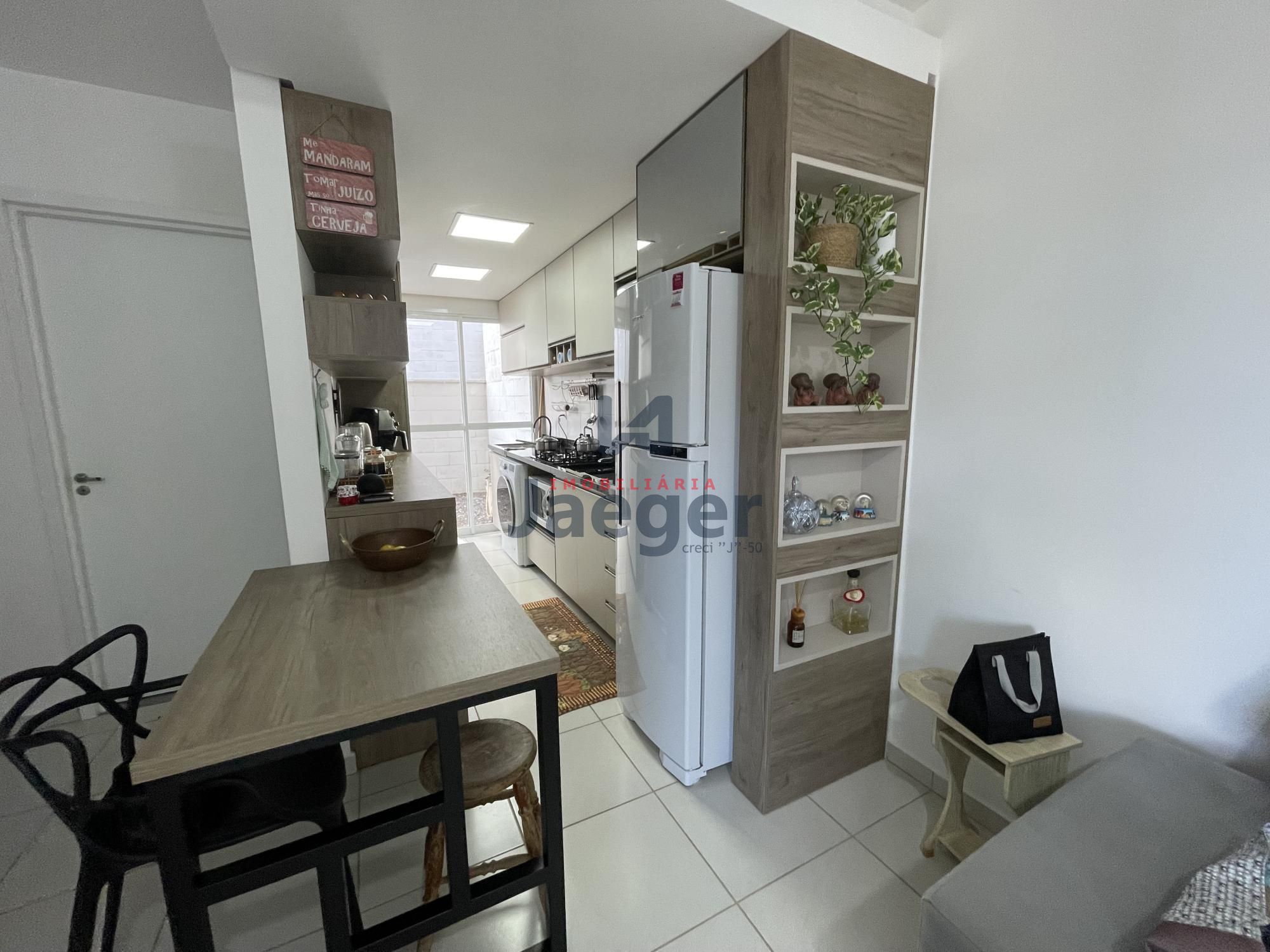 Apartamento à venda com 2 quartos, 55m² - Foto 7