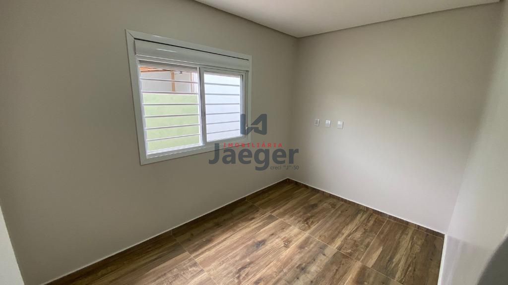 Casa à venda com 3 quartos, 138m² - Foto 13