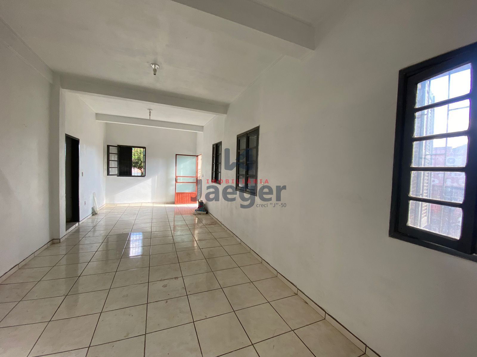 Apartamento para alugar com 2 quartos, 101m² - Foto 4