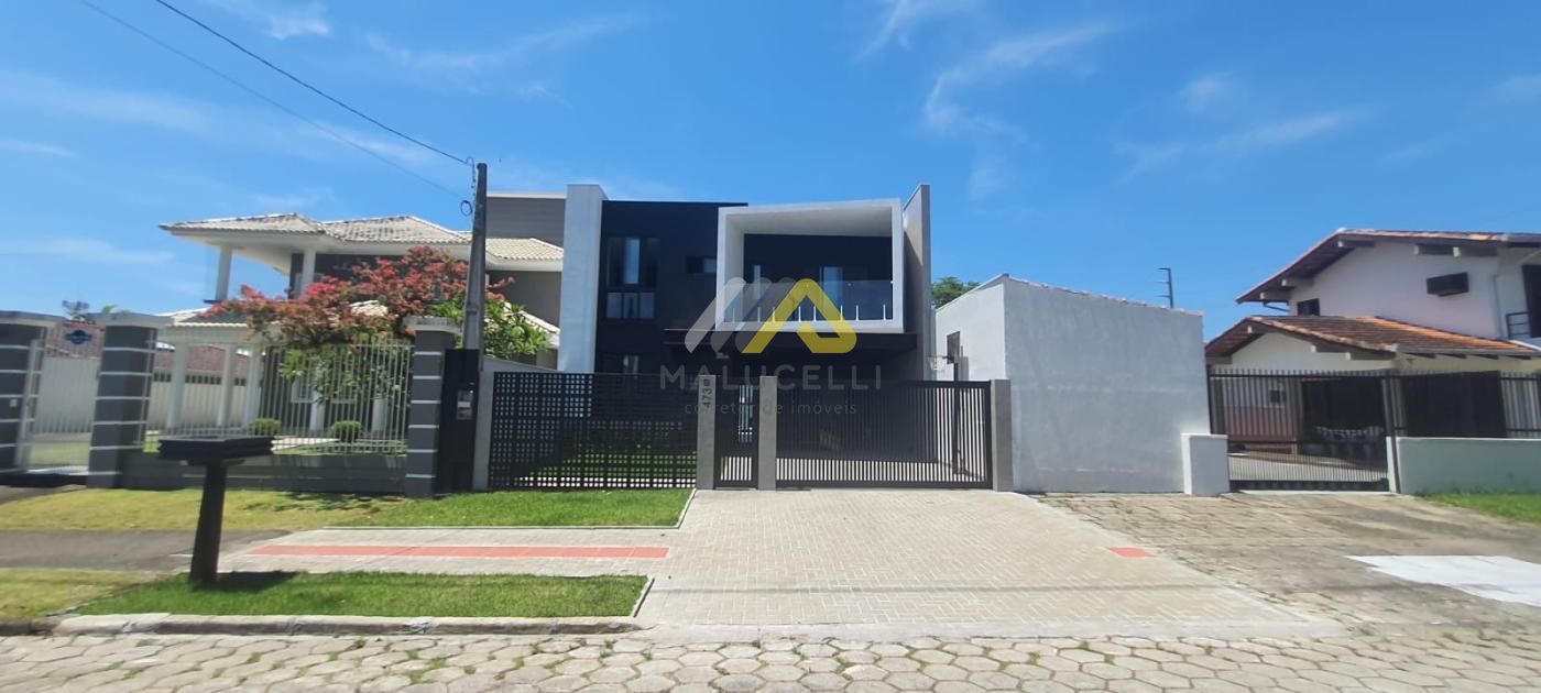 sobrados para comprar em guaratuba centro