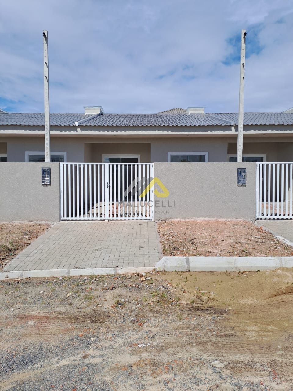 casas para comprar em guaratuba cohapar