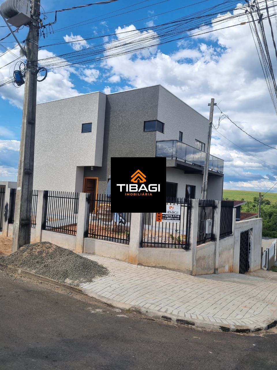 Imóvel disponível para Venda e Locação no Bairro Bella Casa I