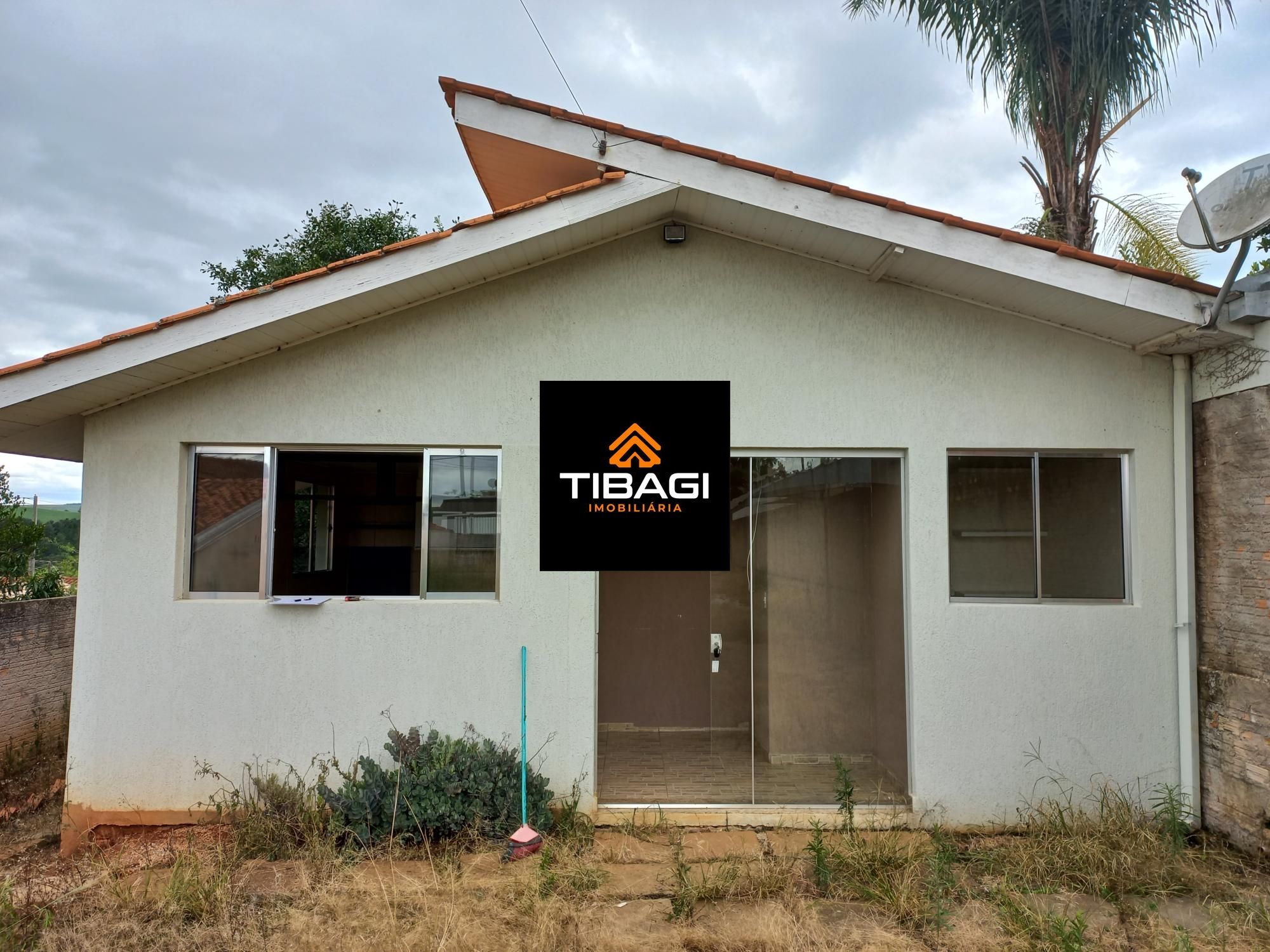 Casa Para Venda e Locação em Tibagi PR