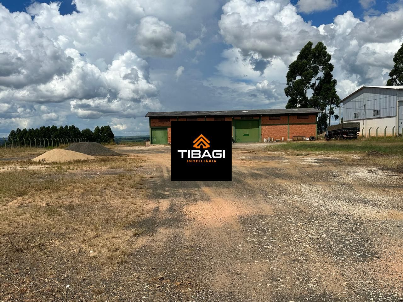 Barracão diponível para Venda e Locação
