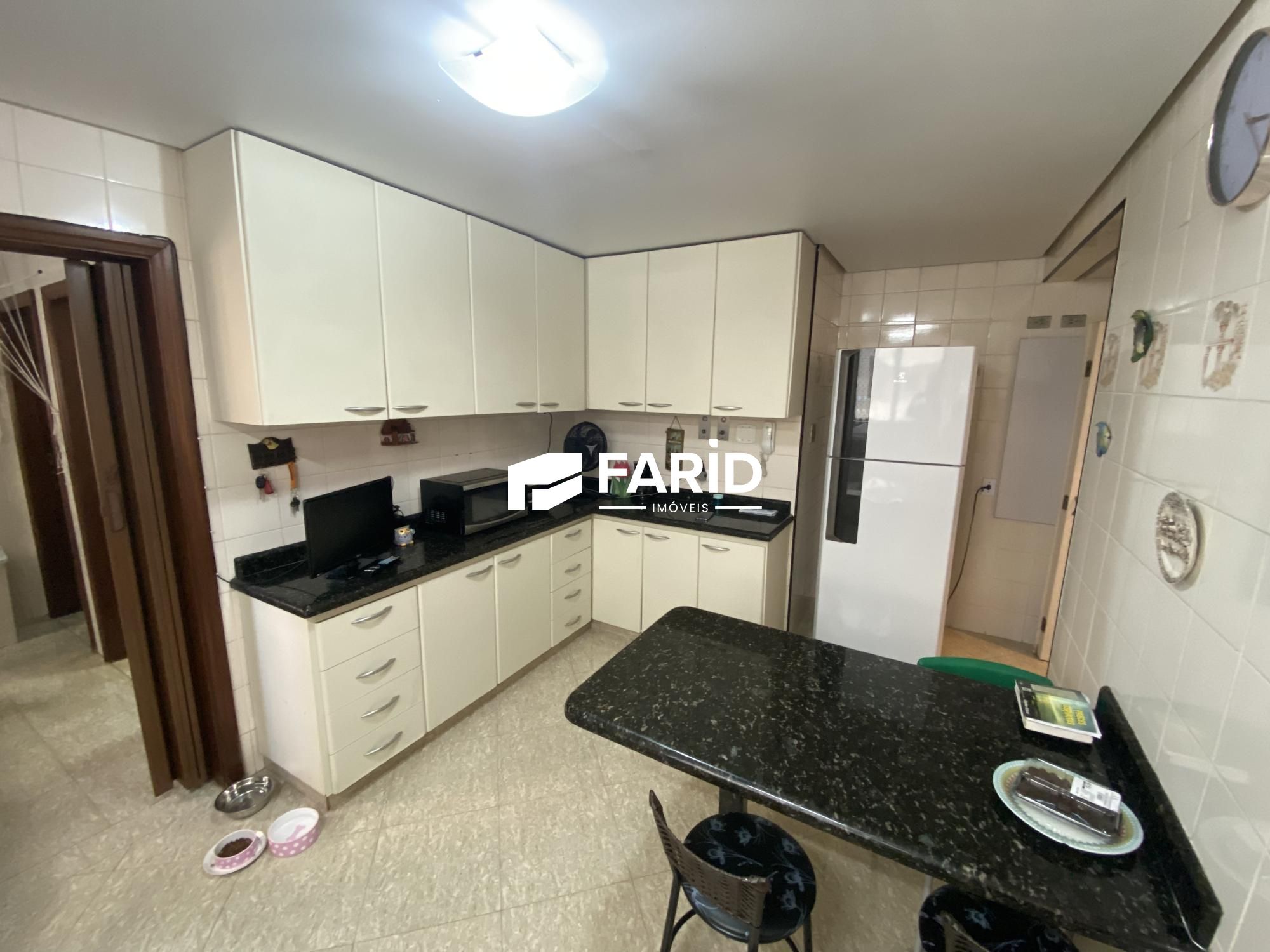 Apartamento à venda com 3 quartos, 150m² - Foto 31